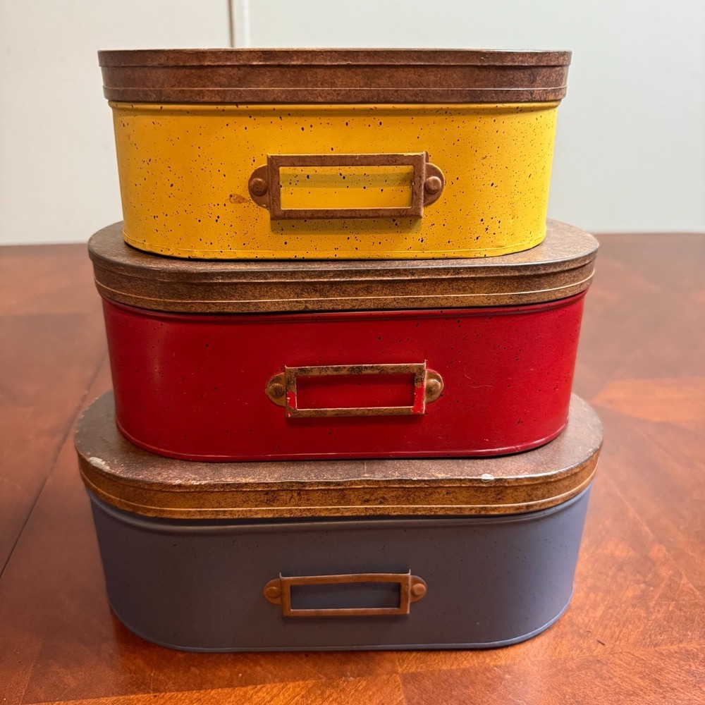 Vintage 2000 Treasure Tender Heart 3-Piece Nesting Tins Country Cottage Decor